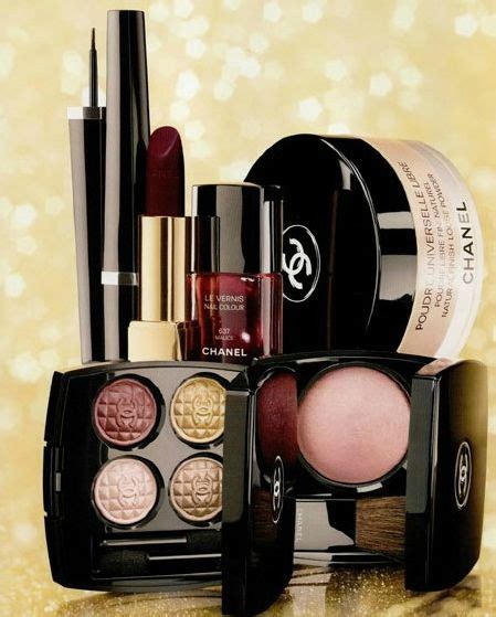 chanel maquillage noel 2022|Chanel new and now.